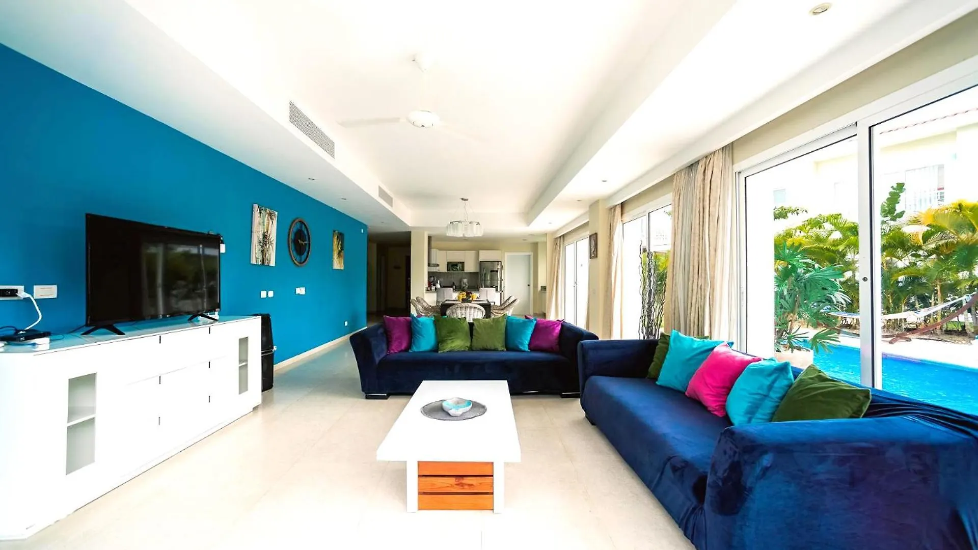 Special Offer! Villa Bueno With Private Pool&Beach Πούντα Κάνα