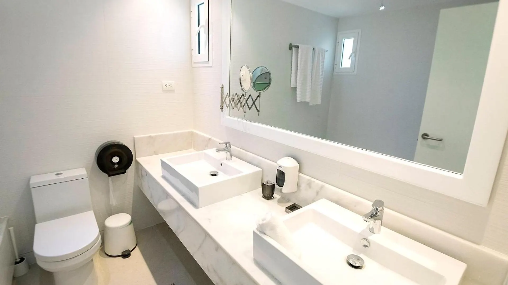 Special Offer! Villa Bueno With Private Pool&Beach Πούντα Κάνα